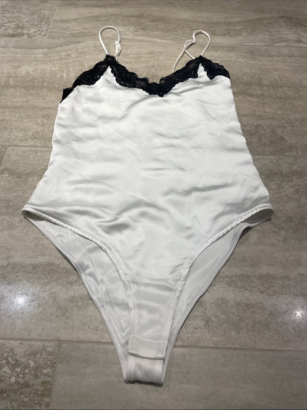 ZARA Satin & Lace Camisole Bodysuit - Off-White / Black Trim / Size XS